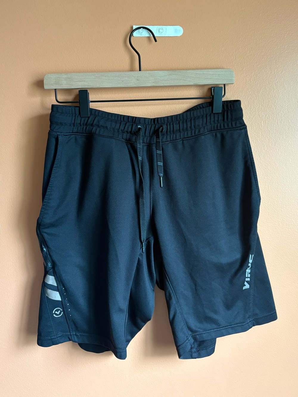 Virus Men’s Athletic Training Shorts  Black Size Large Stretchy Material